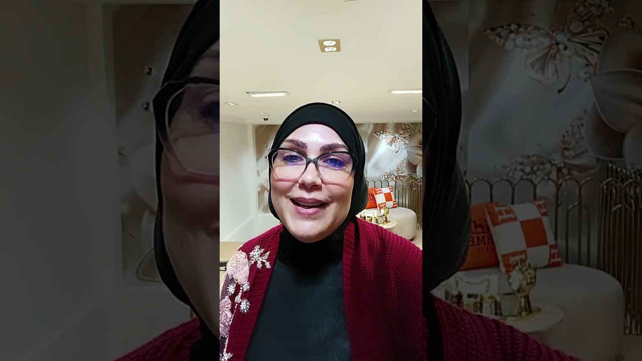 TRES BELLE COLLECTION ABAYA ET DES PETITS PRIX