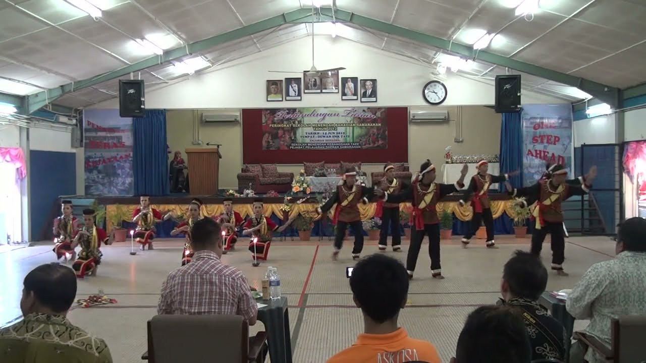 SMK KOTA SAMARAHAN 2012 | TARIAN TOLAK BALA | KATEGORI ETNIK | ETNIK BIDAYUH | ASKOSA