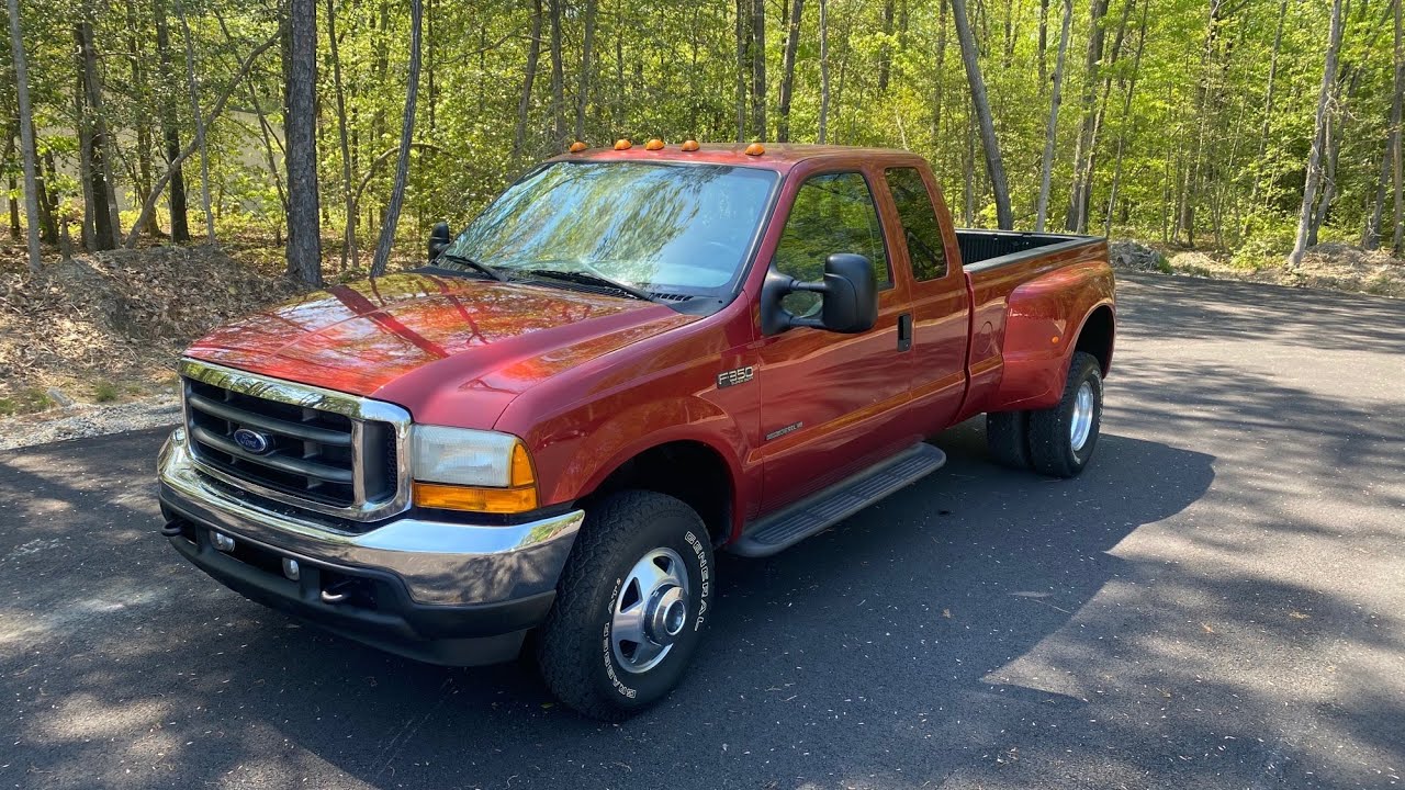 Davis AutoSports - 2001 Ford F350 7.3 Diesel / 66k Miles / 4x4 / 5 Speed