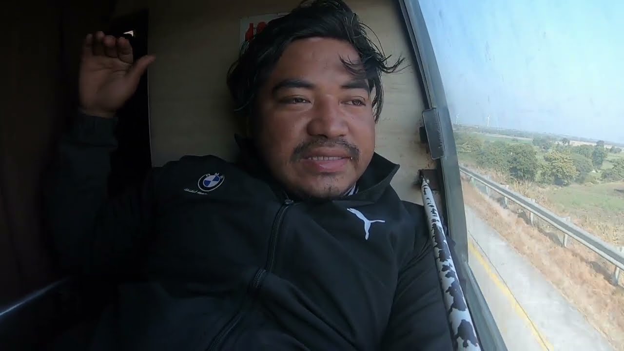 Nepal to 🇳🇪Mumbai Via bus (experience)II