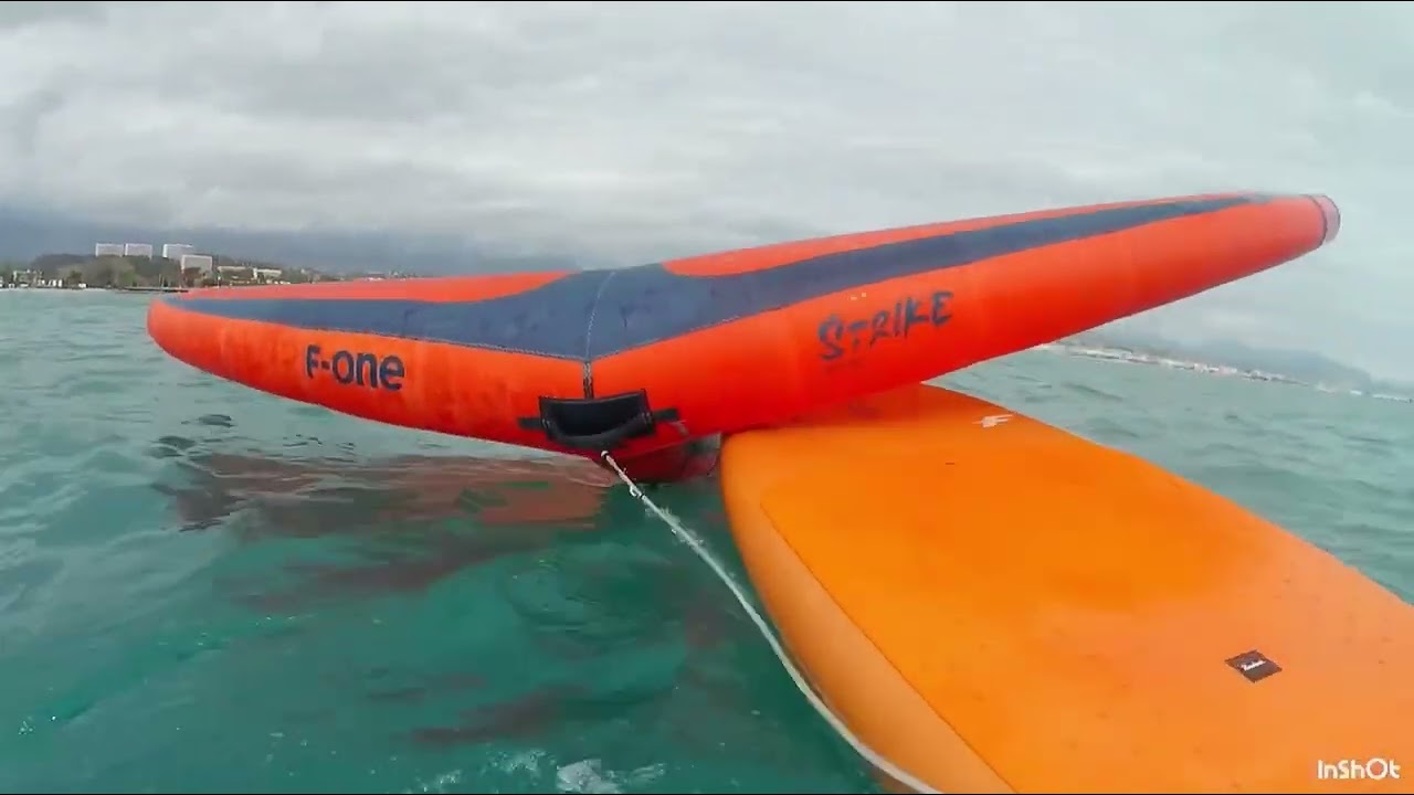 Wing Foil au YCVL de la Marina par vent faible