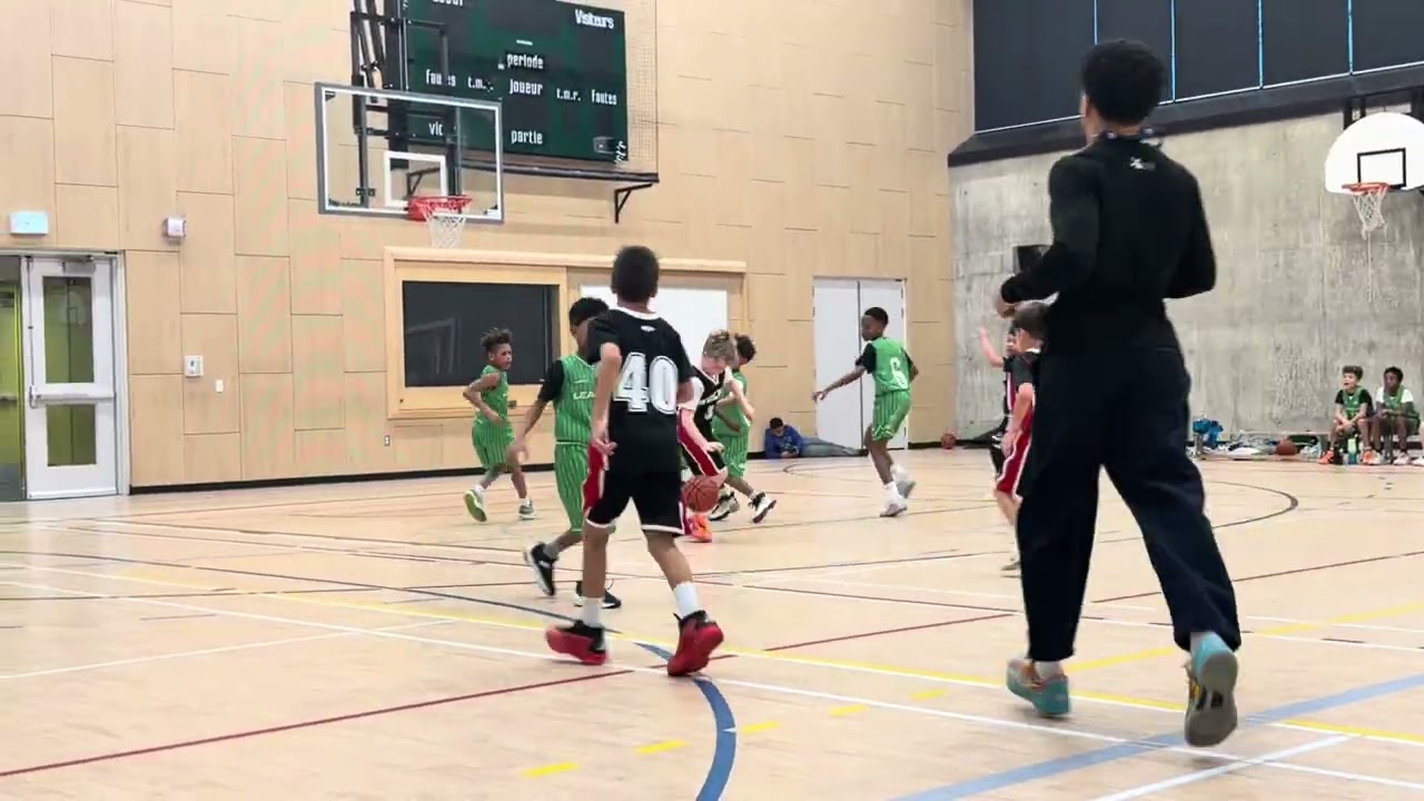 Exhibition wolves vs. Leaders (4)