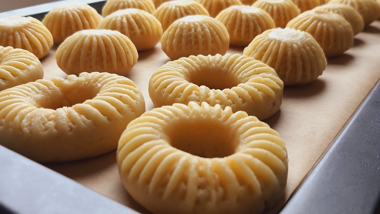 المعمول/معمول العيد/كعك العيد/بحشوة الحلقوم وبحشوة التمر /هش وخفيف و ريحته خيااال 😇
