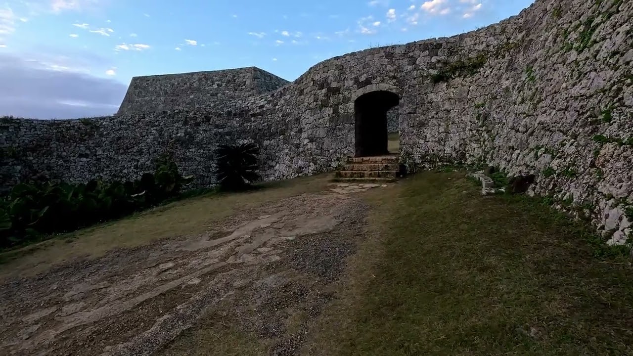 A quick Tour of Zakimi Castle - Exploring Okinawa