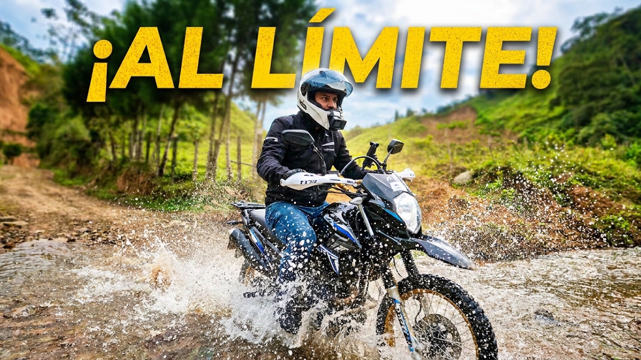 AKT TTR 200: Prueba de manejo en OFF-ROAD | Carlos en Moto