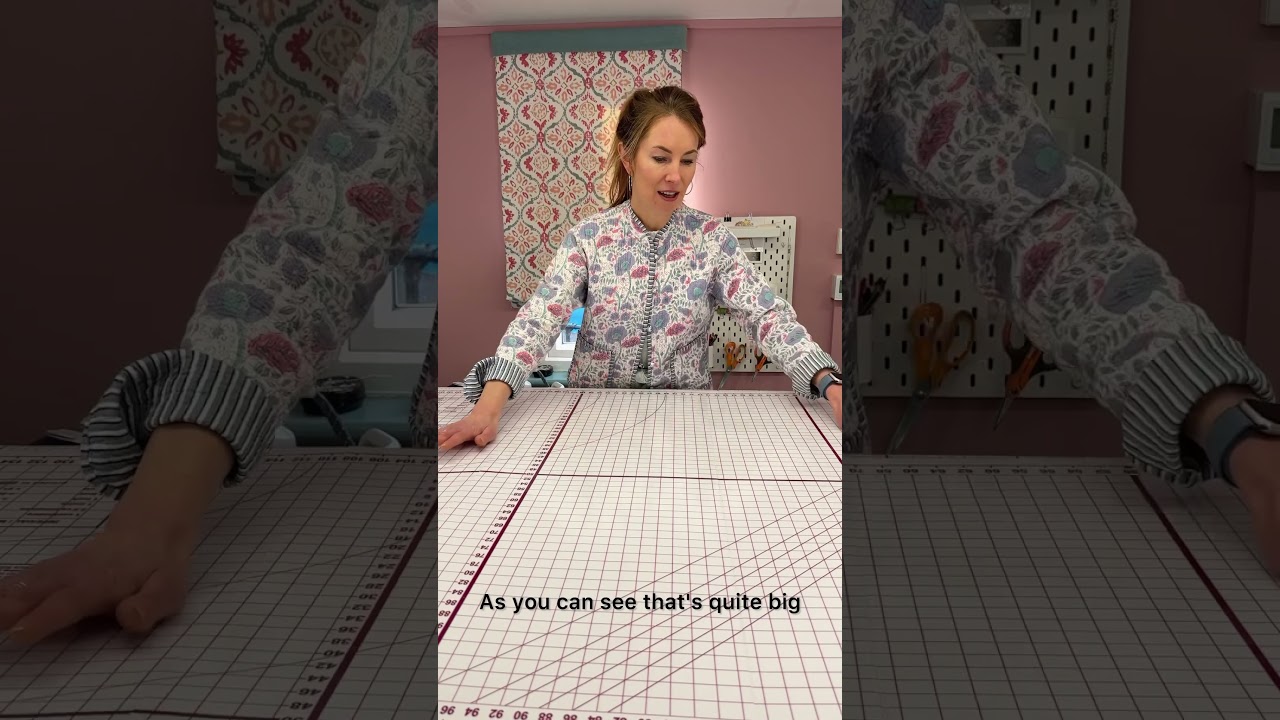 Don&rsquo;t have space for a big cutting table - try this one !