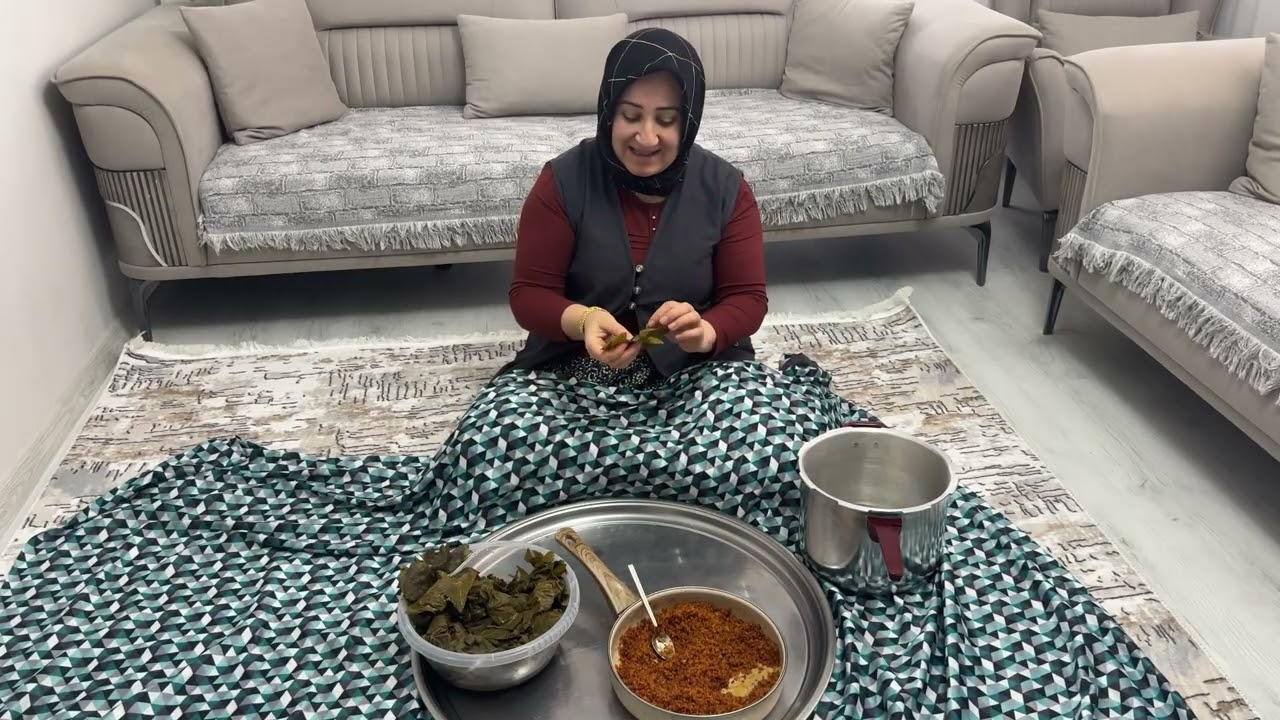 BUGÜNDE PEMBE LEĞENİMİ KONUŞUN❌YAPRAĞIMI SARDIM🤲AYHANIMIN ODASINI❌AYAKKABILIK VESTİYERİ TEMİZLEDİM👏