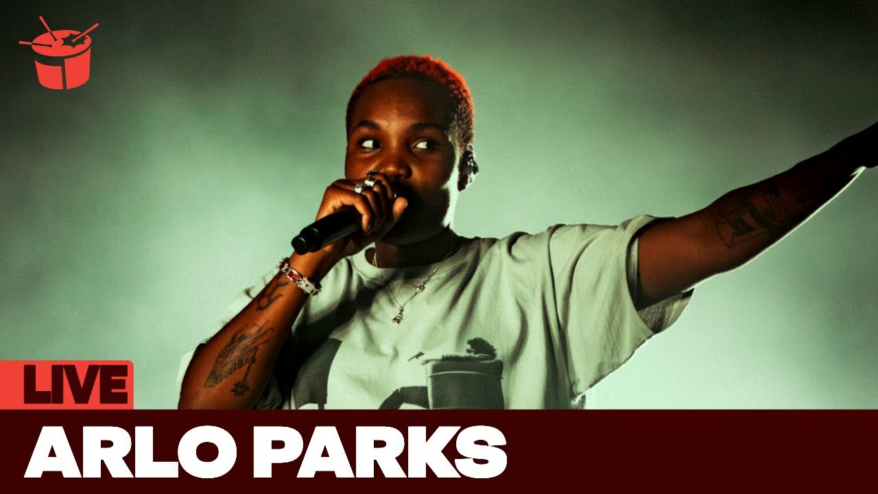Arlo Parks - 'Caroline' (live at Splendour In The Grass)