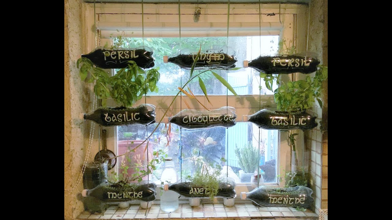 Rideau de jardinières en bouteilles de plastique