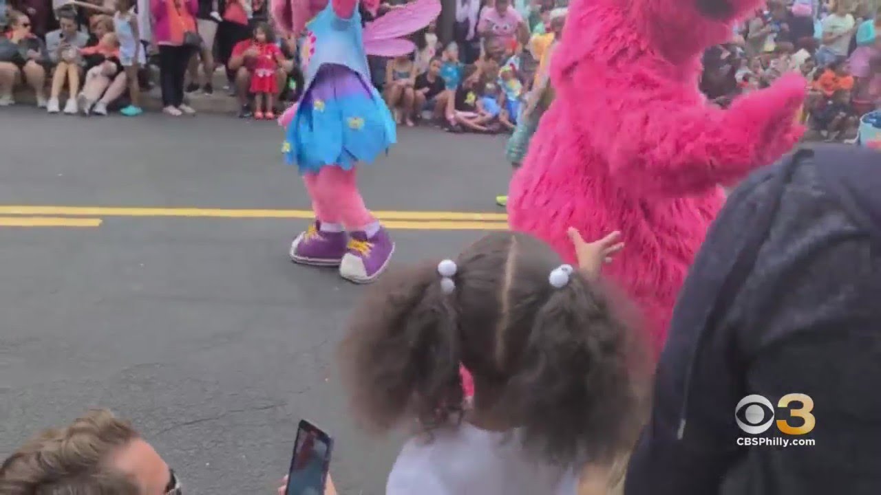 Family Files $25 Million Lawsuit Against Sesame Place Over Another Alleged Incident Of Discriminatio