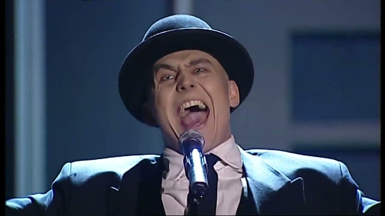 Andrzej Kozłowski - Śmierć w bikini (Kombinat - 23. PPA we Wrocławiu 2002)