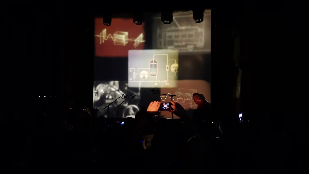 pozvakowski. - Intro, RedshiFt & Vomit Comet (Live at Magyar Zene Háza, Budapest - 04.02.2026)