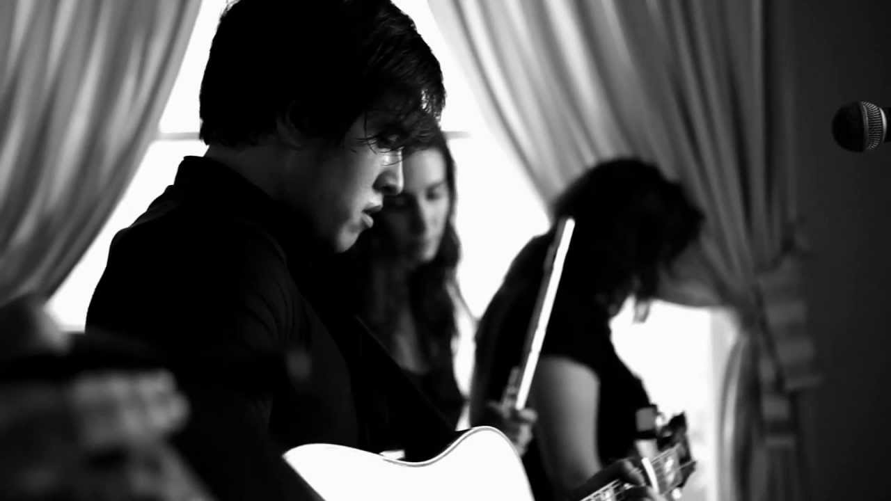 The Family Crest | The Valley Below (Labor Day House Show)