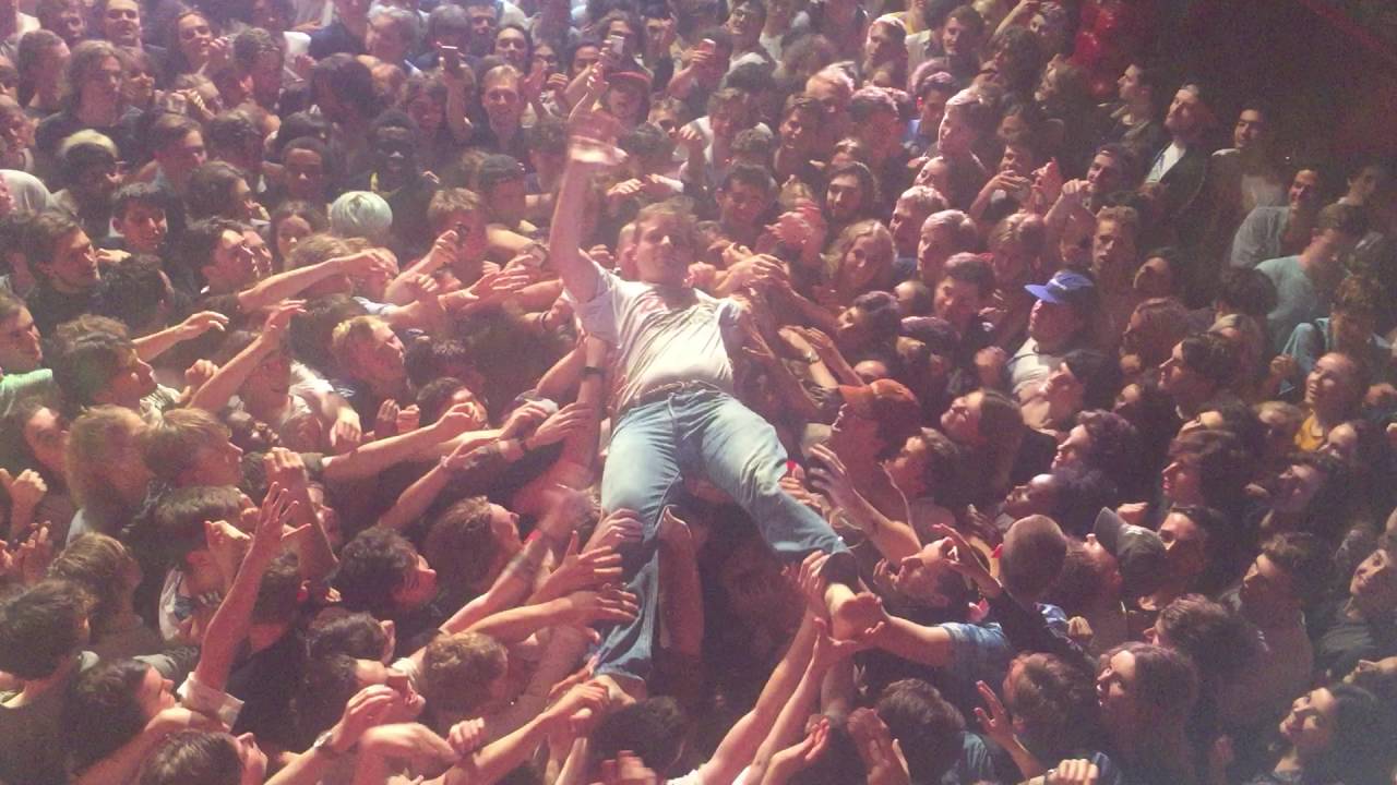 Mac Demarco surfs the crowd - Koko London June 28 2016