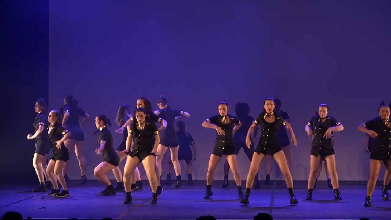 DANCEHALL GYAL- Inter - ELISE - Gala Encas-Danses 2023 au Bascala