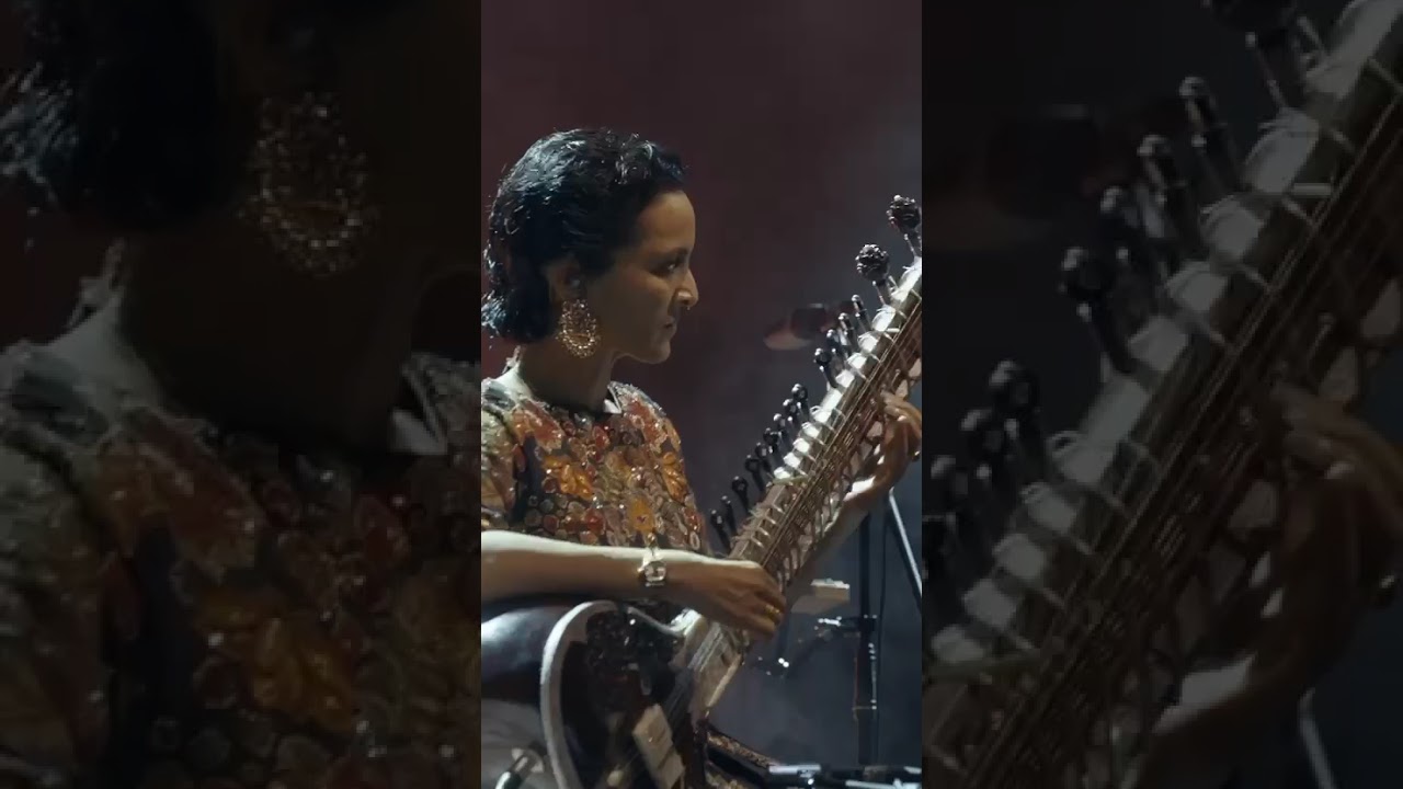 Arijit Singh joins Anoushka Shankar live in Kolkata