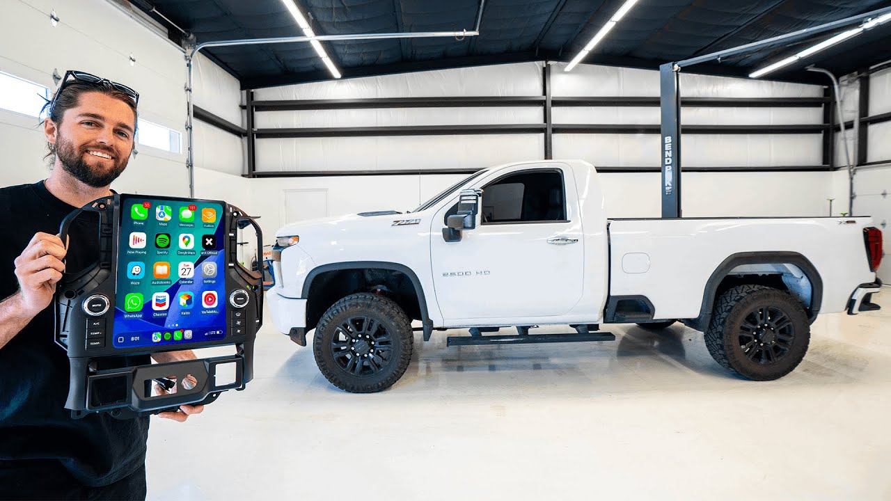 Установка ОГРОМНОЙ магнитолы Apple CarPlay! (Chevrolet Silverado/GMC Sierra 2019-2023 гг.)