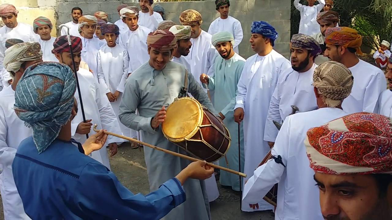 الفنون الشعبية في قرية شيدة بولاية صحم خلال عيد الاضحى المبارك