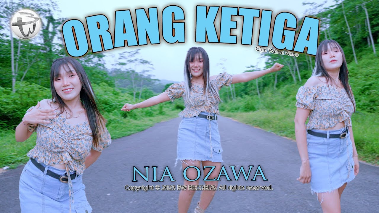 ORANG KETIGA - Nia Ozawa (Official M/V)