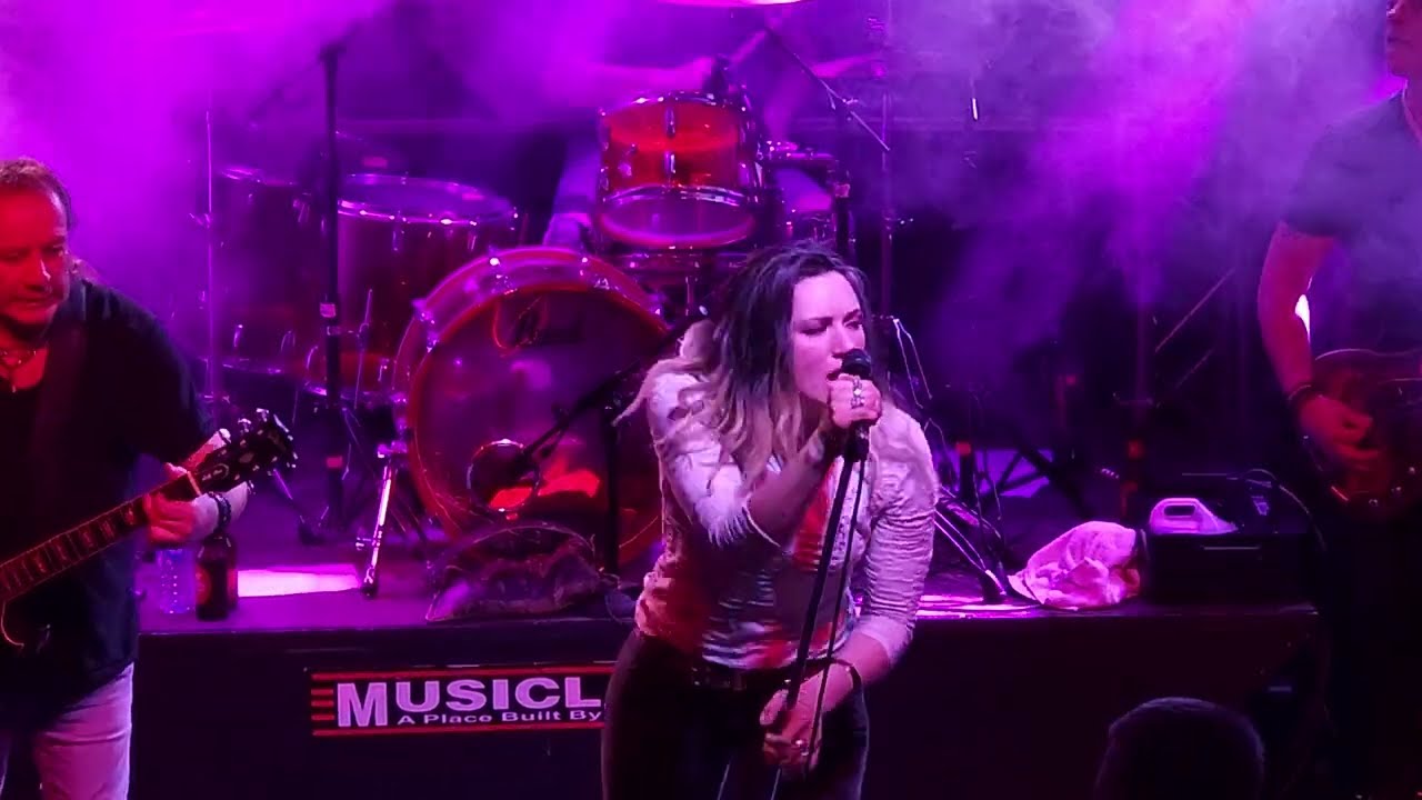 ACDC - Sink the Pink - By Whole Lotta Rosie - At Musicland Melbourne (LIVE 2022)