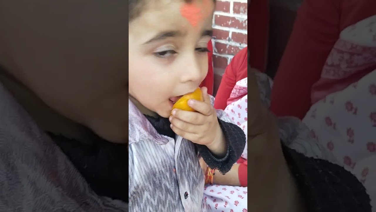 हेलोदोस्तोंआपको होली की बधाई#funny#minivlog#instagram #cutebaby#lifeisbutadream #youtube#love #cute 