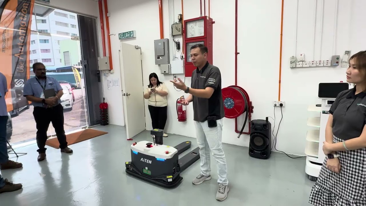 Explanation and simulation of AMR (Autonomous Mobile Robot)