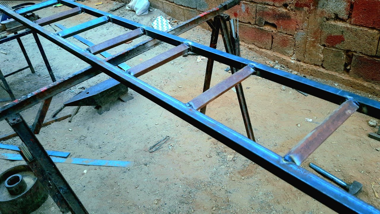 تعلم كيفية صنع سلم حديدي / Learn how to make an iron ladder @ورشة اللحام welding