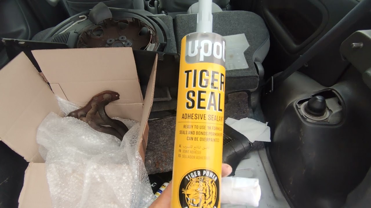 SOLVED! Toyota Yaris MK1 1999-2005 Water leak in the Boot