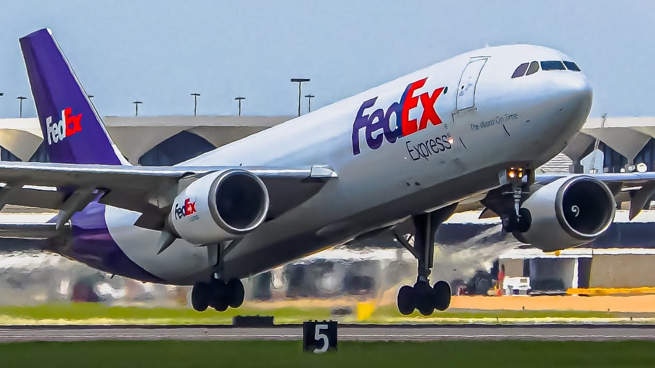 20 MINS of MEMPHIS Plane Spotting [MEM/KMEM]