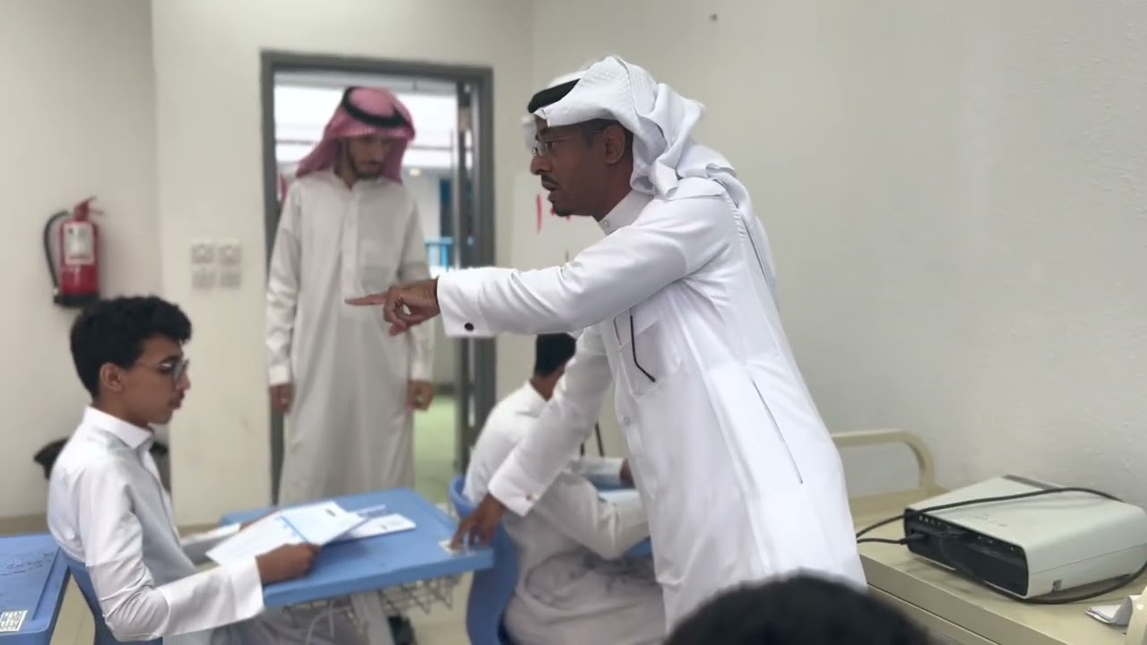 #الاختبارات الوطنية  ظمن  هيئة  التقويم   في  متوسطة  أبي القاسم الرافعي