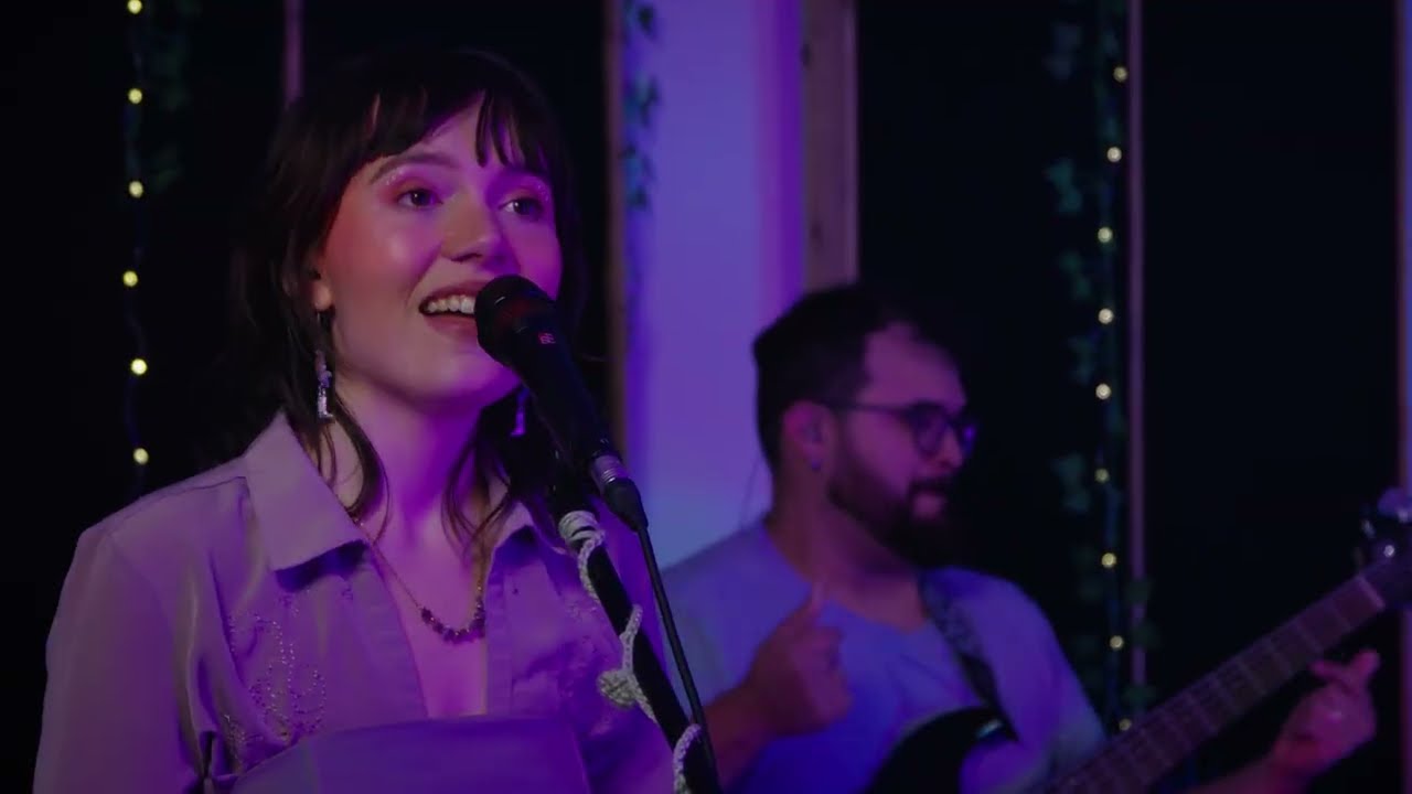 J'explose (devant toi) de Jessy Lindsay (live au studio)