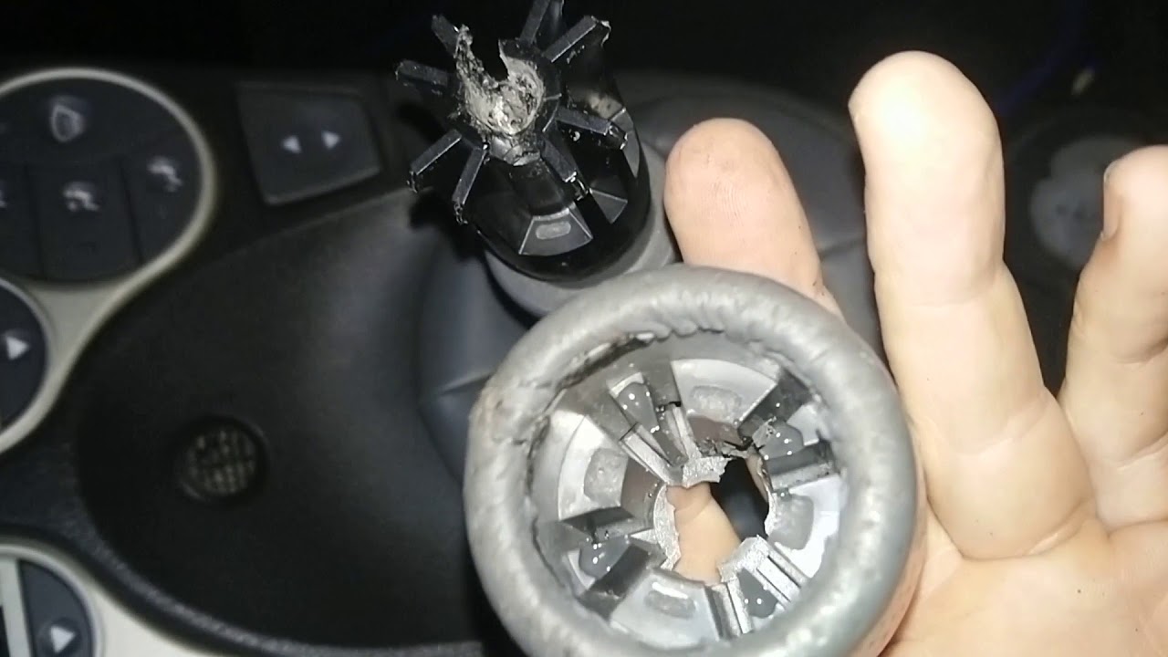Fiat Panda 100HP gear knob remove