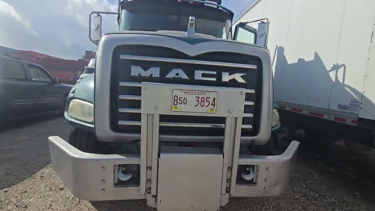 AMR003104 2