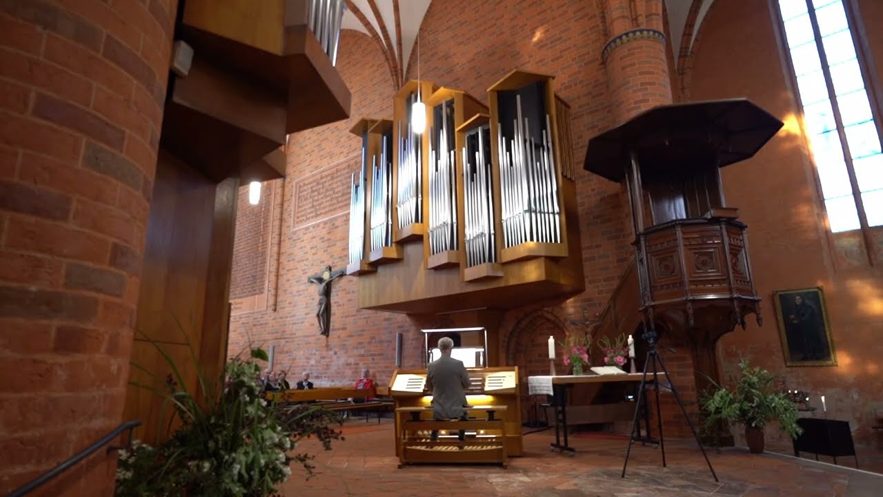 Wolfgang Seifen - Zwillingsorgel Neuruppin - Teil 3: Fantasie und Doppelfuge, spätromantischer Stil