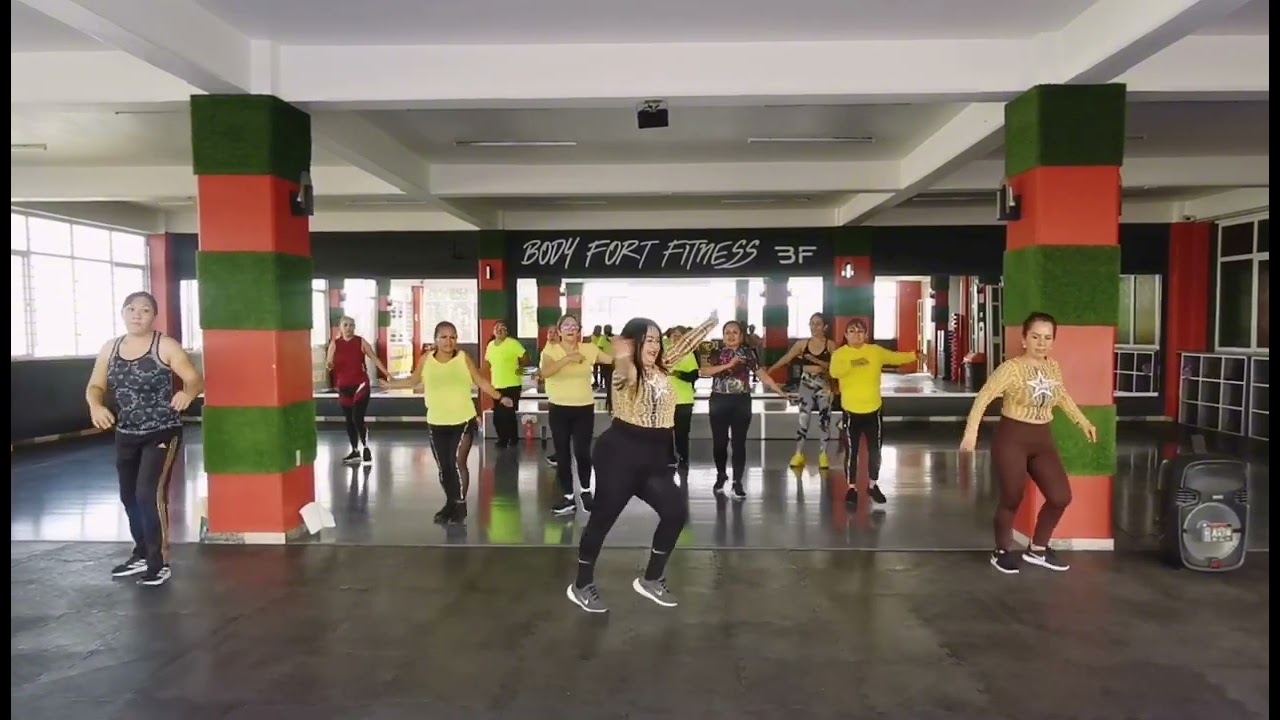 Bomboro Quiña Quiña - La Sonora Santanera - Bogueto #LealFitness by Karen Leal 💛🖤👌😉