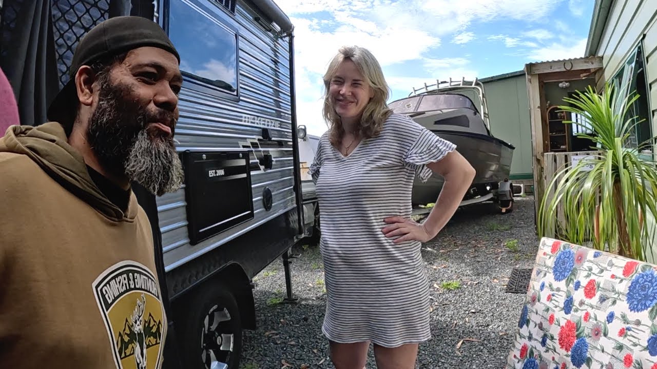 YENİ ZELANDA'da 'Ev Gibi KARAVAN' Yaptık! -  Artık Her Yer Evimiz 🇳🇿