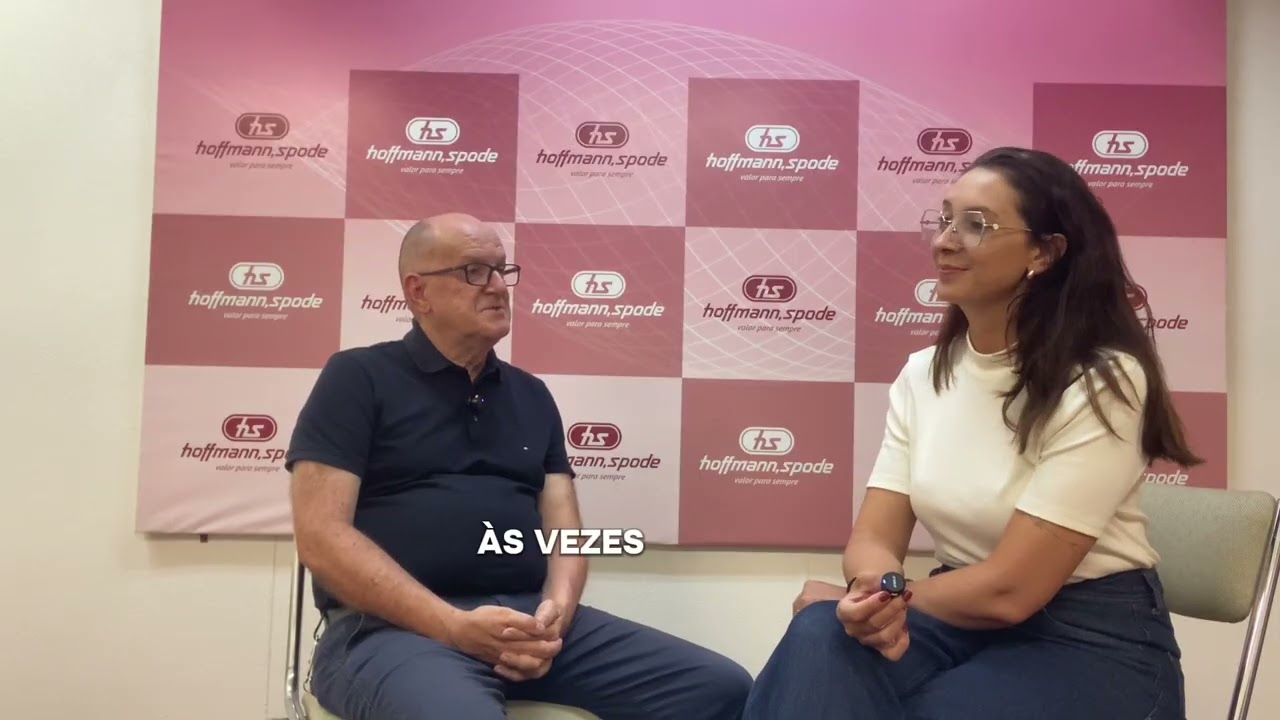 Uma visita de cliente na Ótica Hoffmann Spode em Santa Cruz do Sul. 