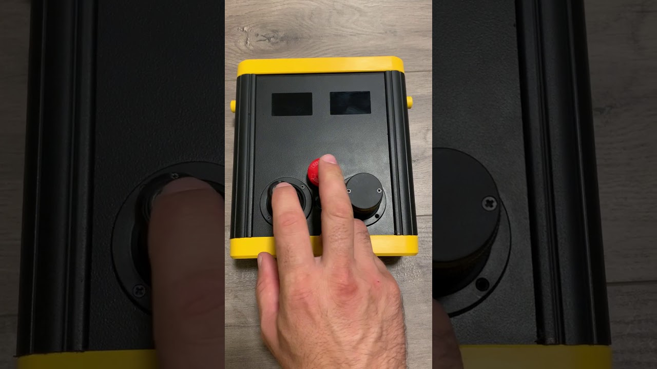 Hydraulic Crane control with proportional valves. U.S.Intech