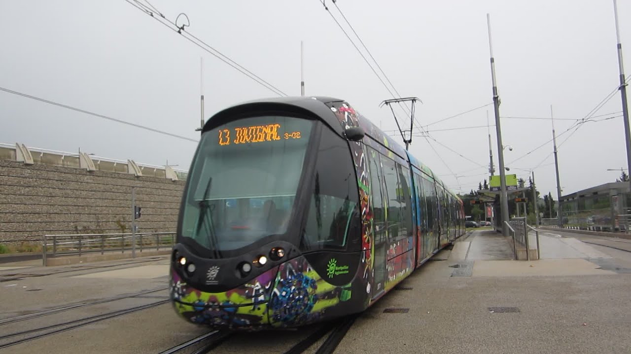 [Montpellier] Citadis 302/402 - Croisements à Mosson (Lignes 1 et 3)