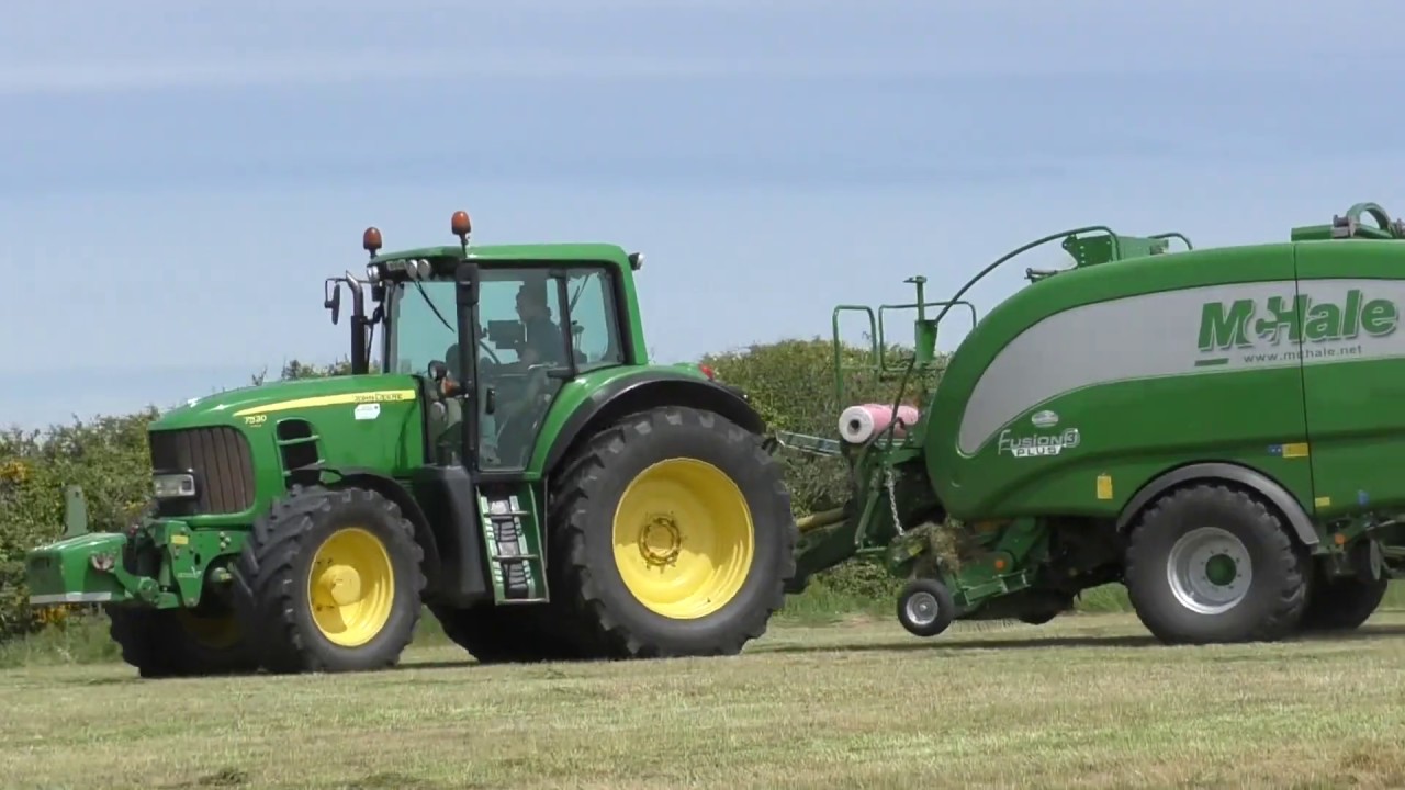 John Deere 7530 & McHale Fusion 3 Plus