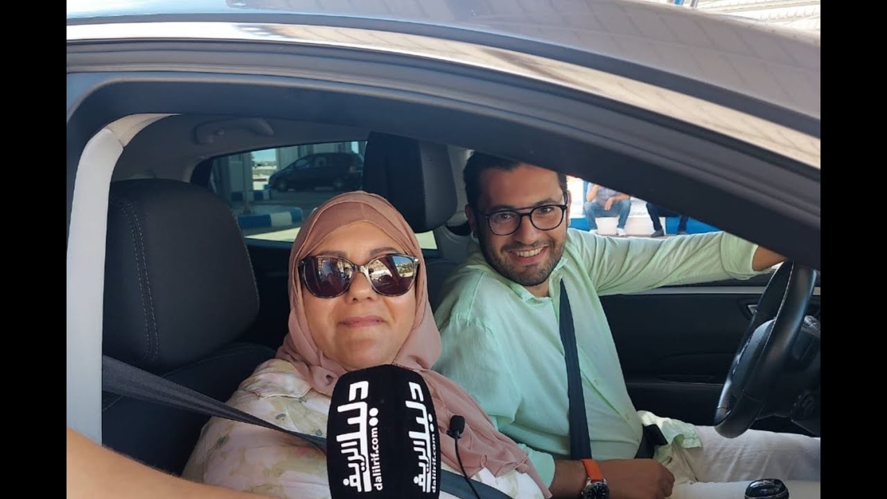افراد الجالية يواصلون التوافد عبر ميناء الحسيمة