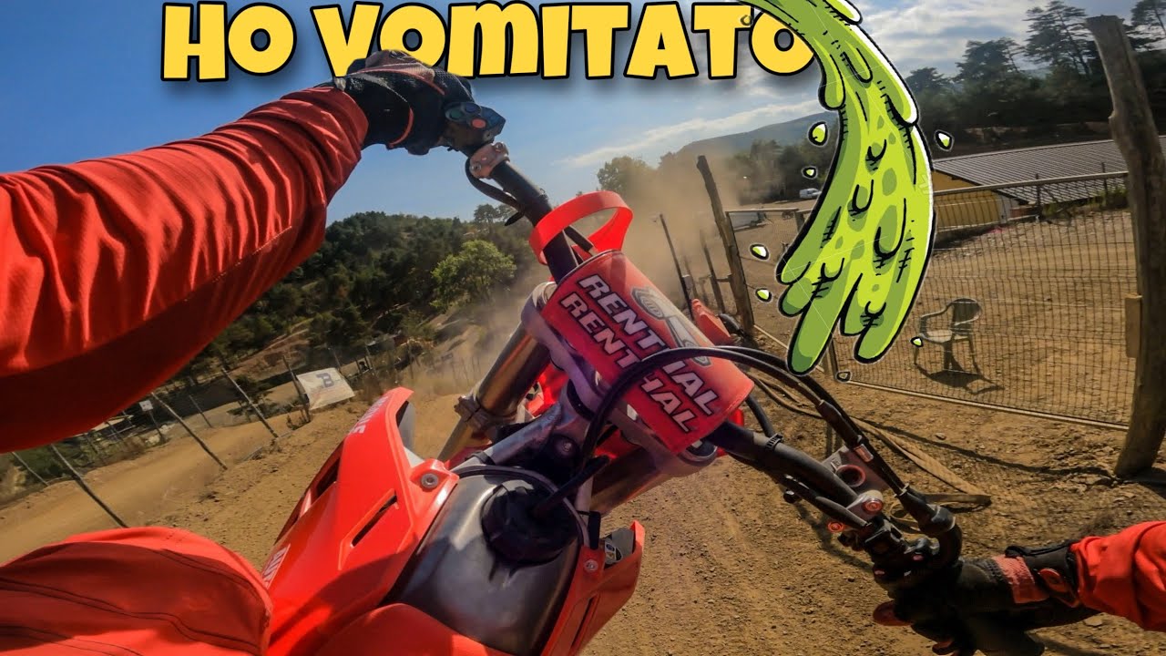 Ho VOMITATO nel CASCO🤮 