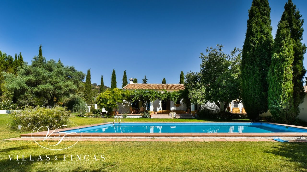 Luxury Country Villa for sale with Olive grove near Ronda