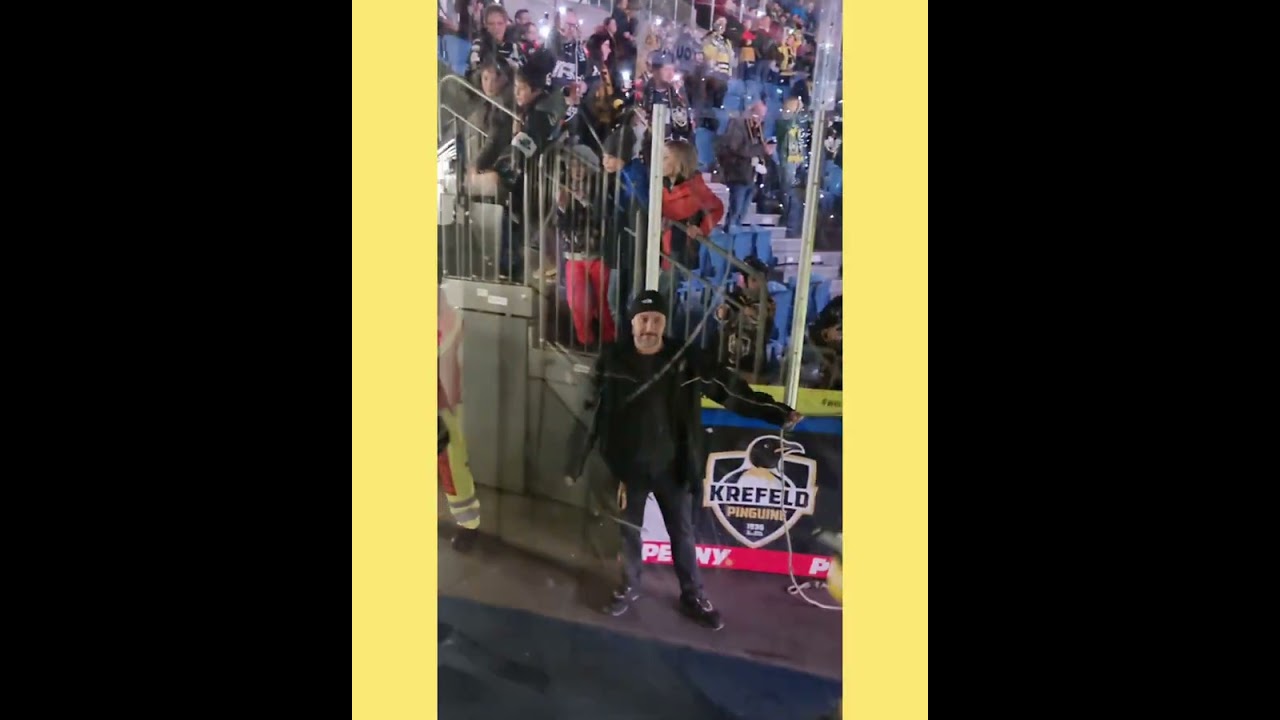 DEL2 Krefeld Pinguine  vs Selber Wölfe 15.12.2023