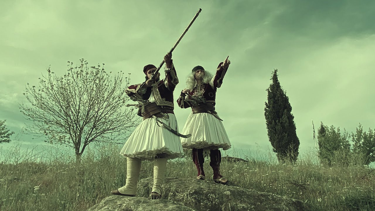 Στα Τρίκορφα