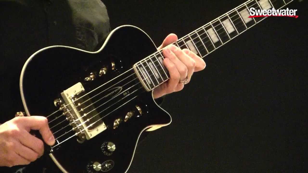 Traveler Guitar EG-1 Custom Travel Guitar Demo - Sweetwater Sound