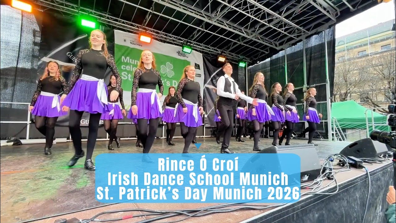 Rince Ó Chroí, Irish Dance School Munich auf der Bühne der St. Patricks Day Parade Munich