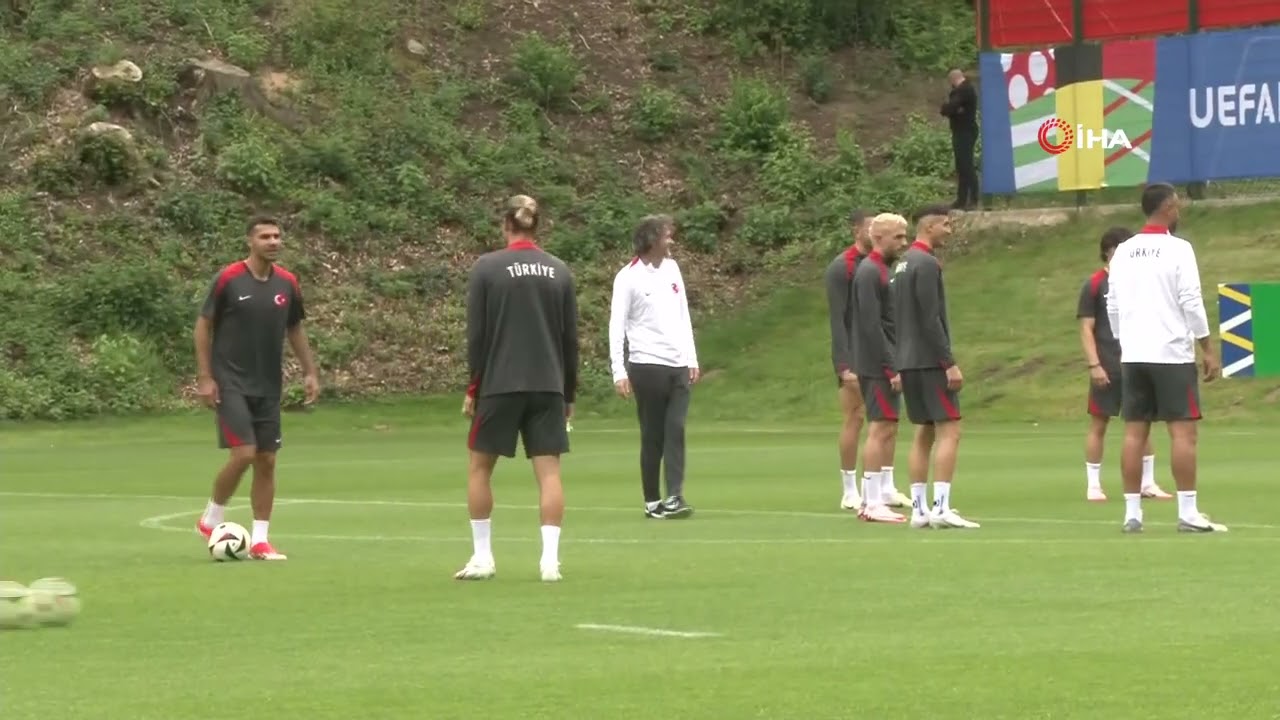 A Milli Futbol Takımı, Portekiz maçı hazırlıklarına devam etti