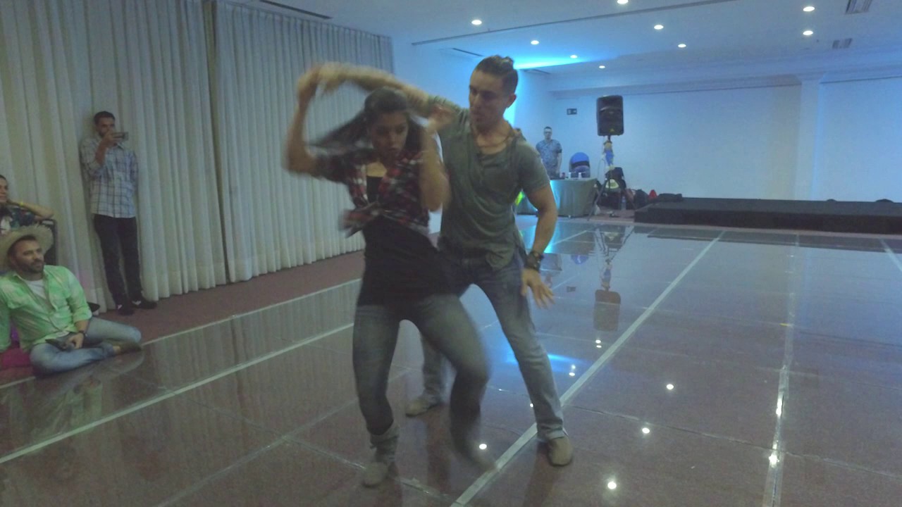 Diego e Jessica - West Coast Swing (Swing Zouk Weekend/Brazil)