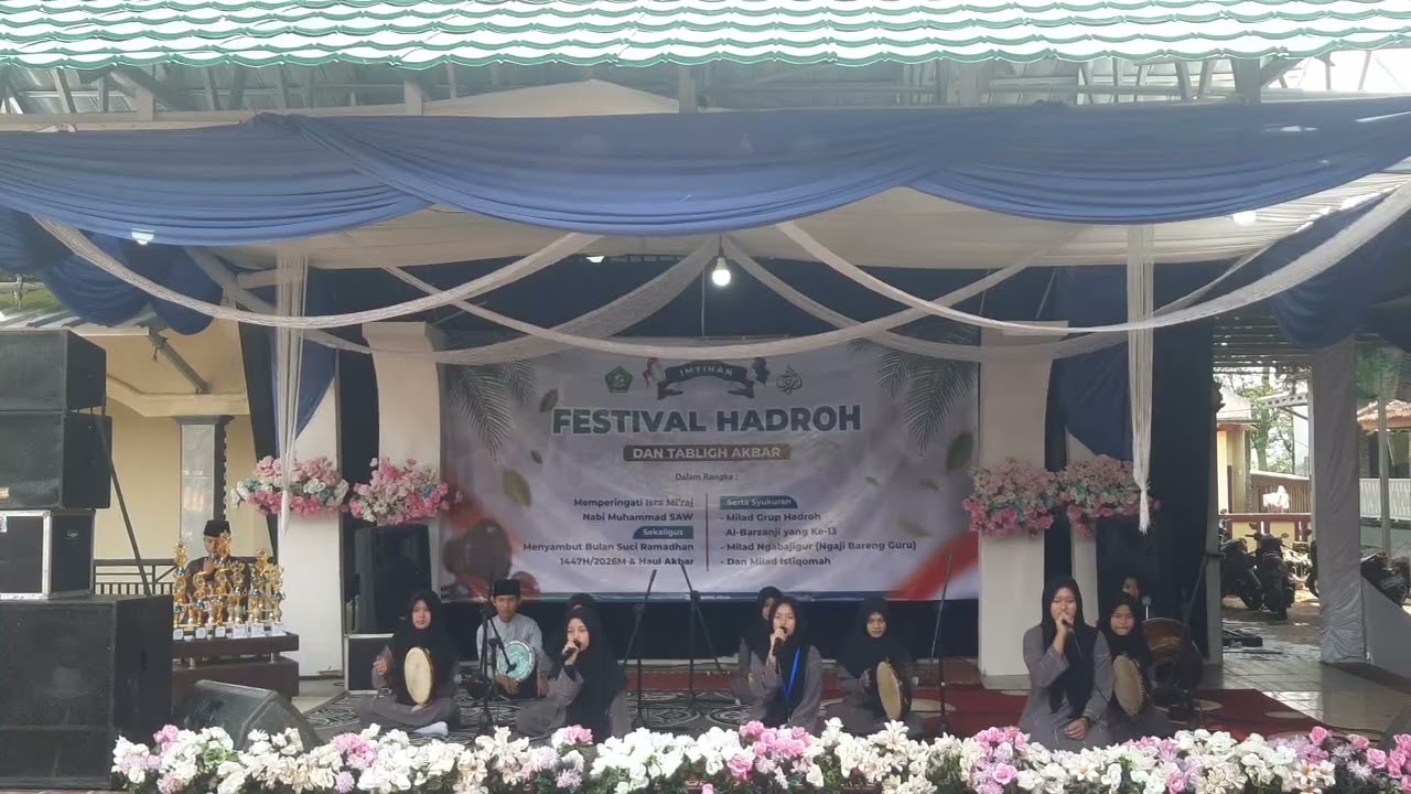 FESTIVAL HADROH NO URUT 03 GRUP HADROH RAUDLATUNNISA